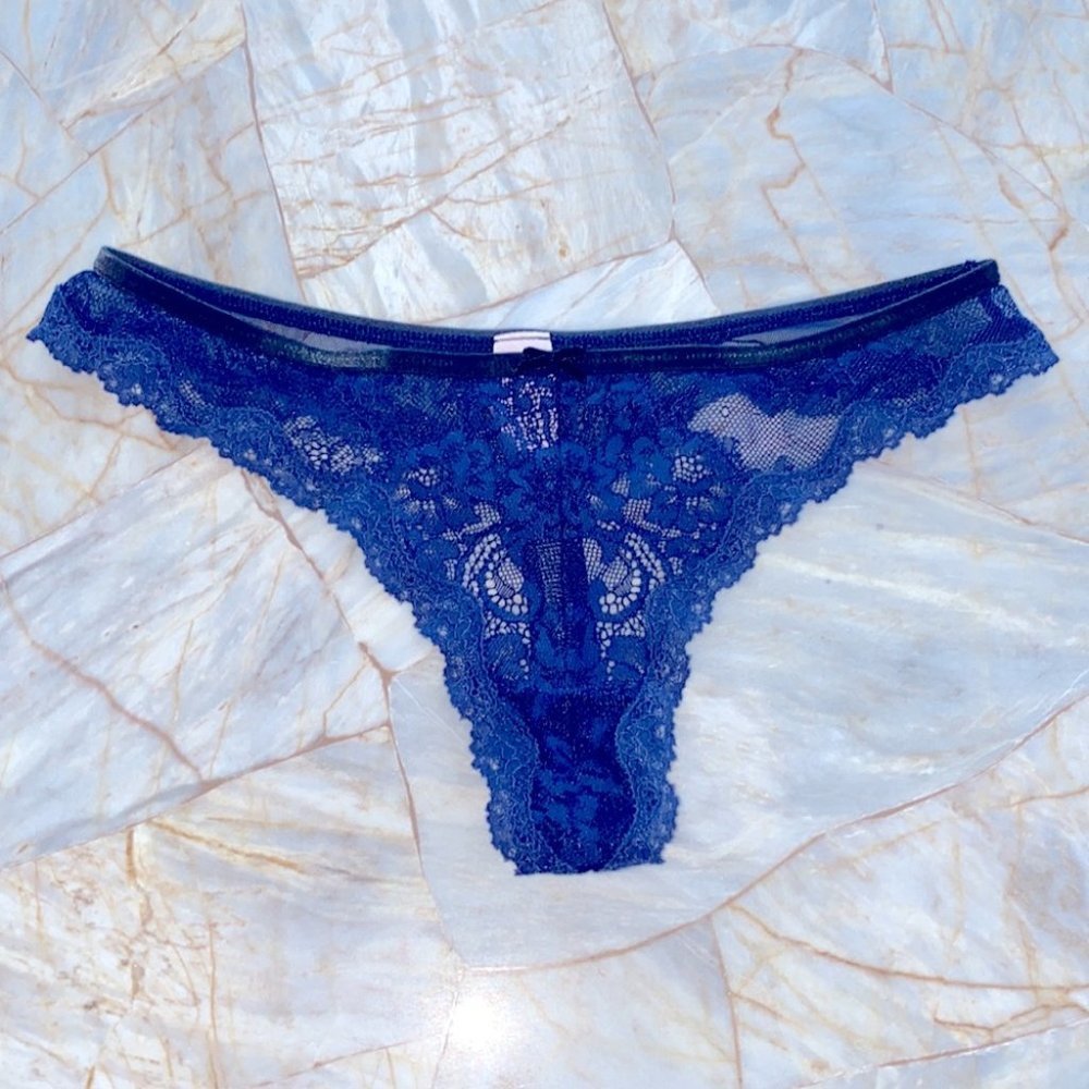 Gorgeous‎ Mesh Lace Velvet Trim VS Very Sexy G-String Thong Panty Small
